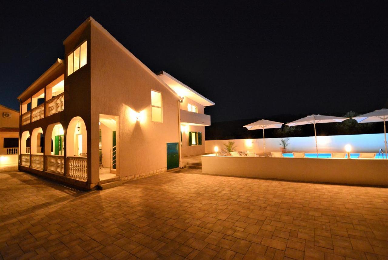 Villa Allegro Сукошан Экстерьер фото